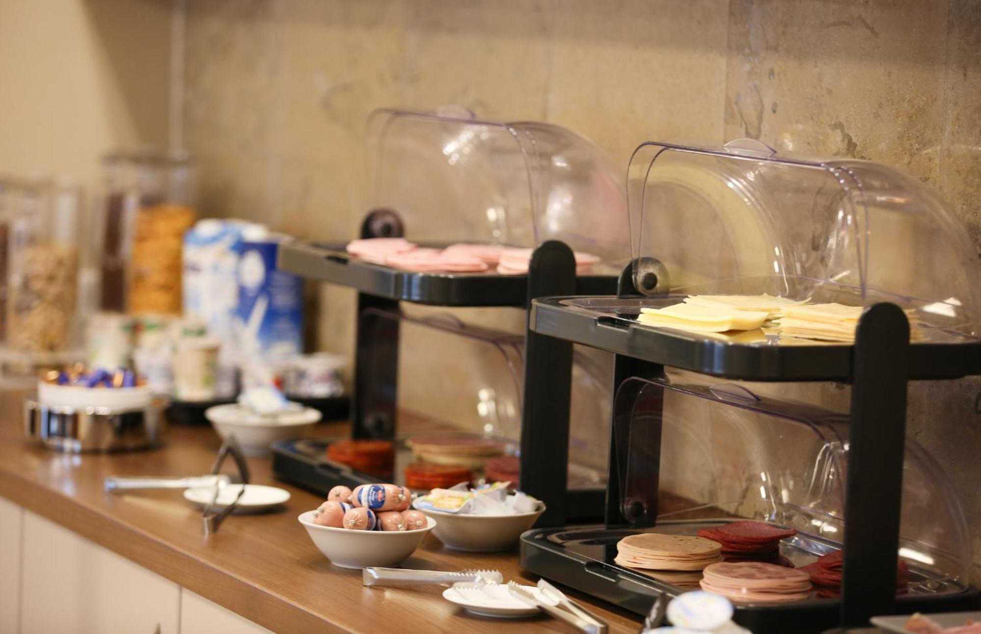 Auwald Hotel Ингольштадт Экстерьер фото